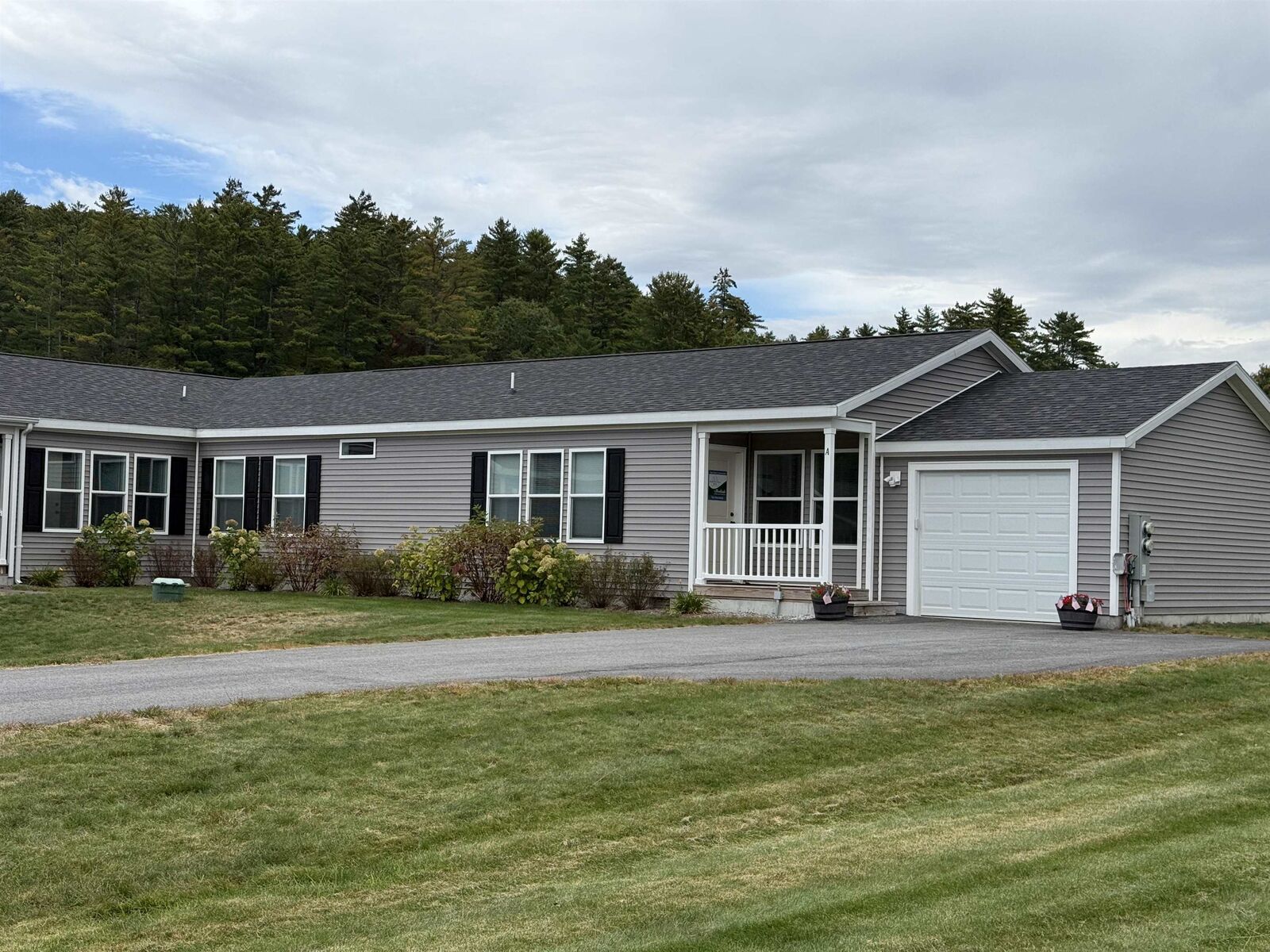 Property Photo: 79-A Crescent Street NH 03264