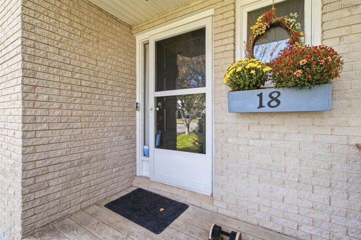 Property Photo:  18 Red Maple Drive  NS B3T 1G8 