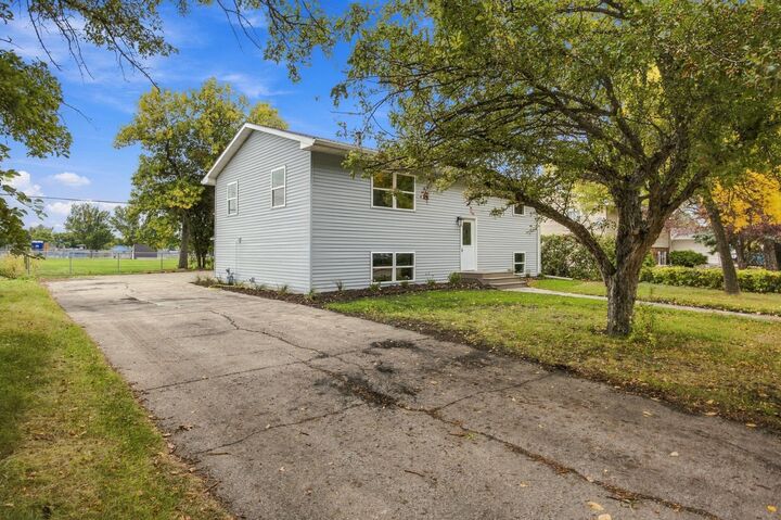 Property Photo: 1729 17th Street S ND 58103
