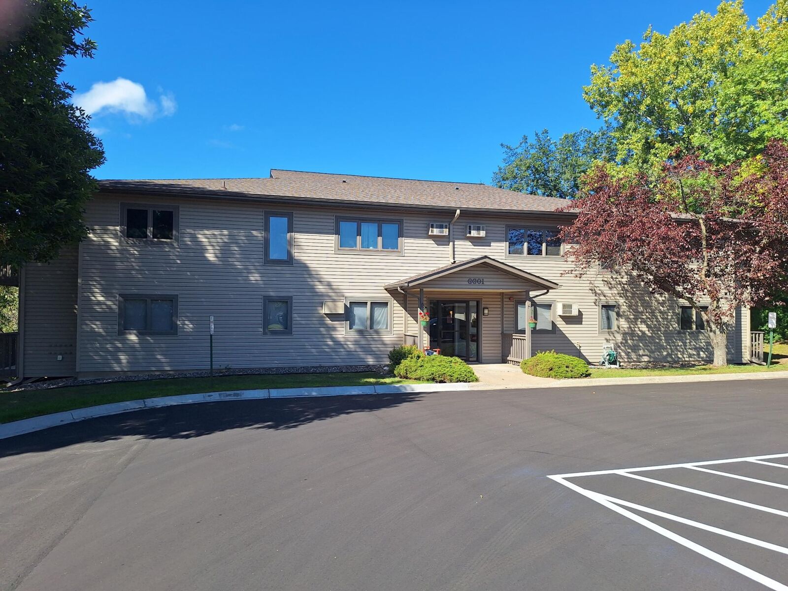 Property Photo:  6601 Buckley Circle 105  MN 55076 