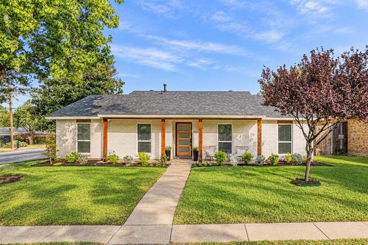 Property Photo:  8501 Van Pelt Drive  TX 75228 