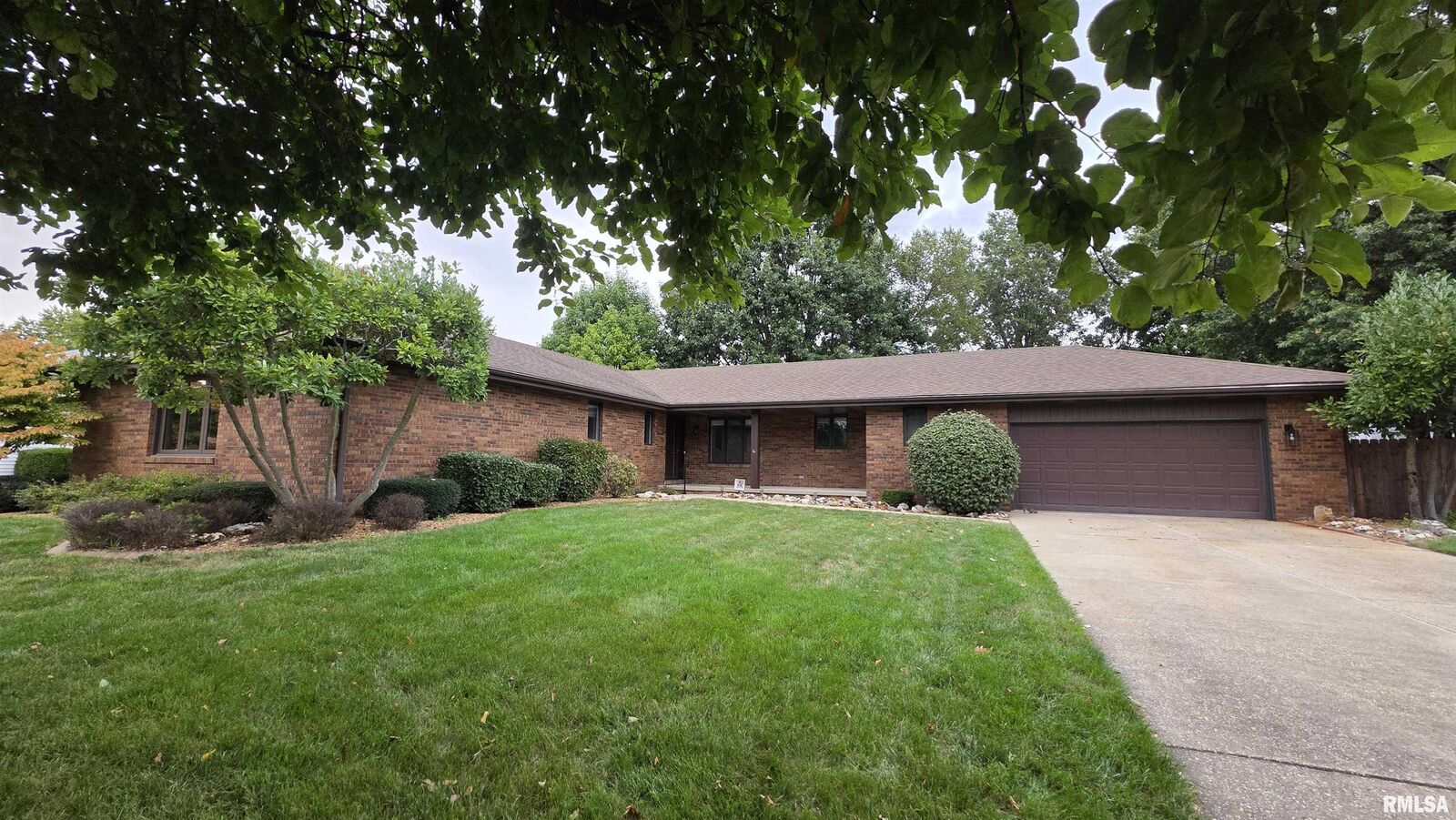 Property Photo:  2509 Wydown Avenue  IL 62704 
