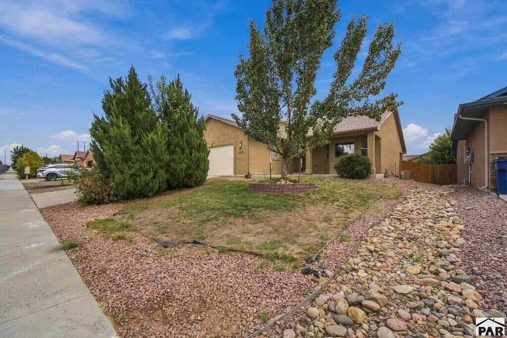 Property Photo:  2308 Crestwood Ln  CO 81008 