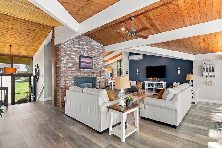 Property Photo:  32 Eagle Hill Dr  MA 02360 
