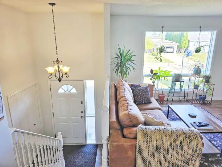 Property Photo:  3102 47 Avenue  AB T9S 2A6 