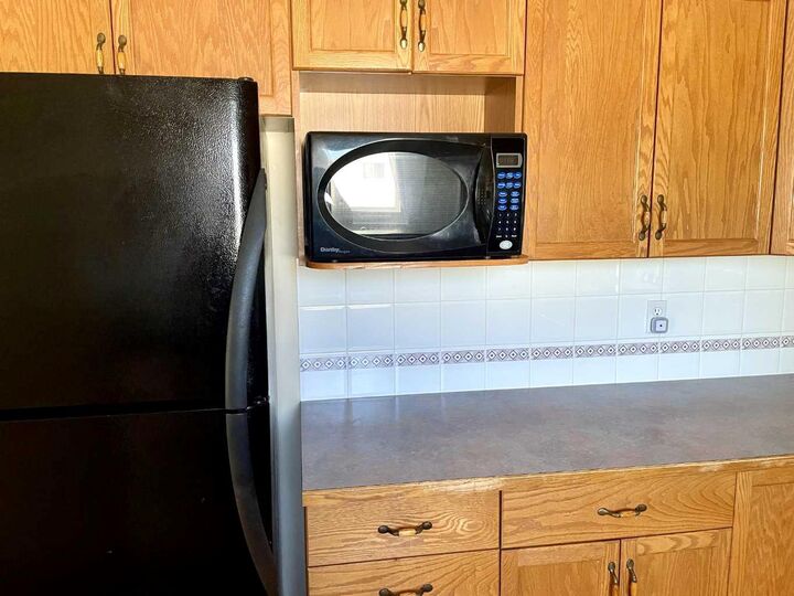 Property Photo:  11 Chilcotin Crescent W  AB T1K 7G8 
