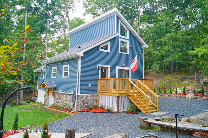 Property Photo:  375 Canterbury Road  PA 18324 