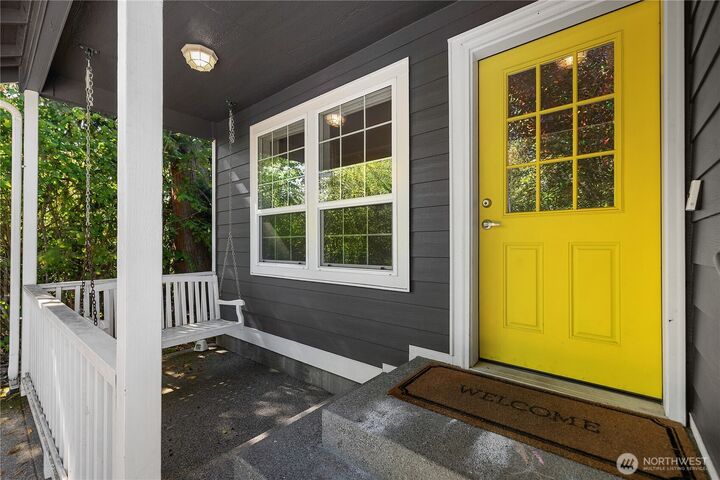 Property Photo:  7135  Southwick  SW  WA 98512 
