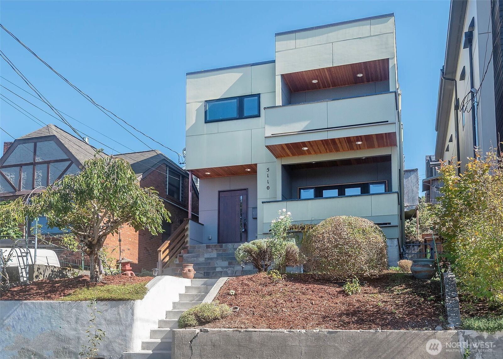 Property Photo:  5110  Palatine Avenue N  WA 98103 