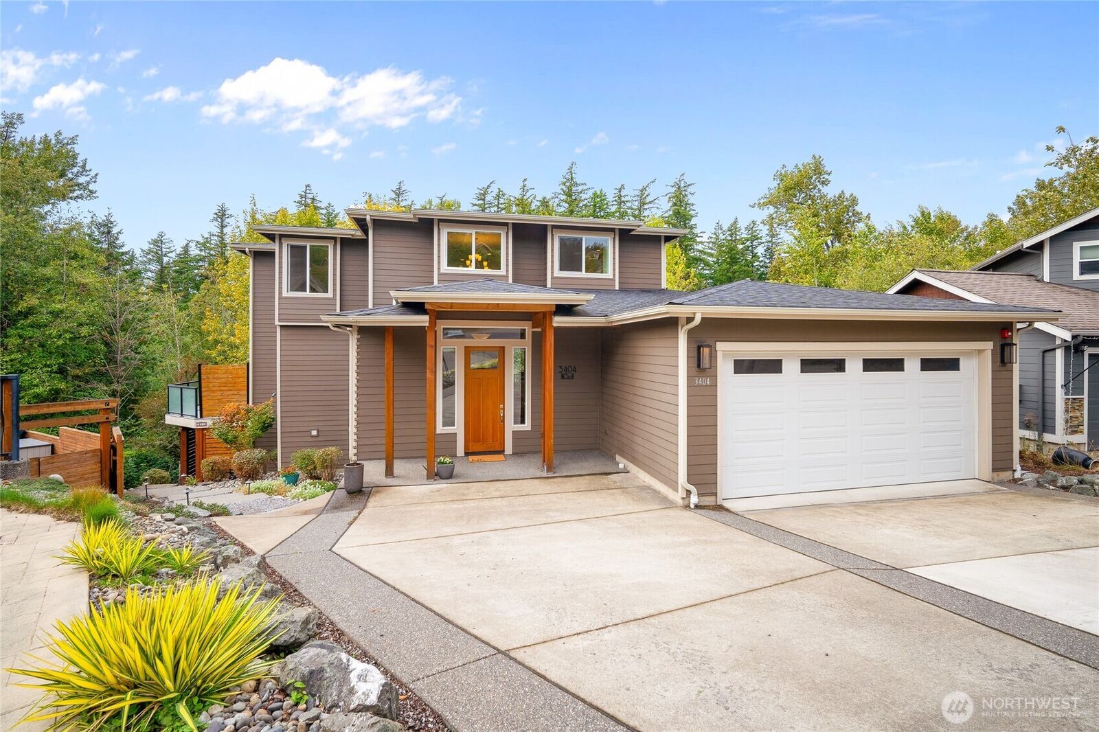 Property Photo: 3404 Sitka Court WA 98226