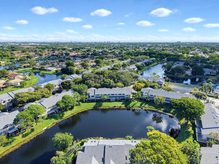 Property Photo:  2276 Discovery Circle W 2276  FL 33442 
