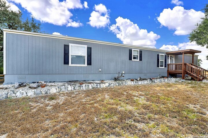 Property Photo:  757 Private Road 1517  TX 78003 