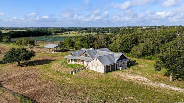 Property Photo: 163 County Road 283 TX 78632