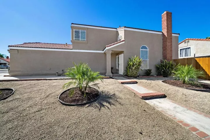 Property Photo: 558 Cherry Vista Drive CA 92571