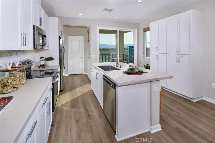 Property Photo:  12692 Hampton Avenue  CA 92880 