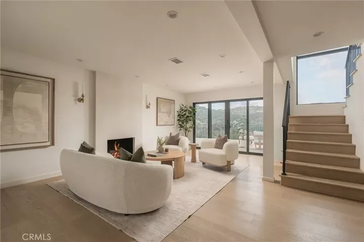Property Photo:  4335 Chaumont Road  CA 91364 