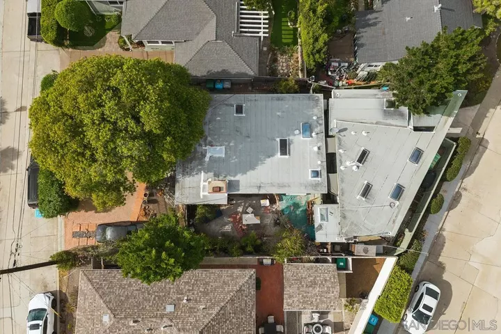 Property Photo: 6319 Electric CA 92037