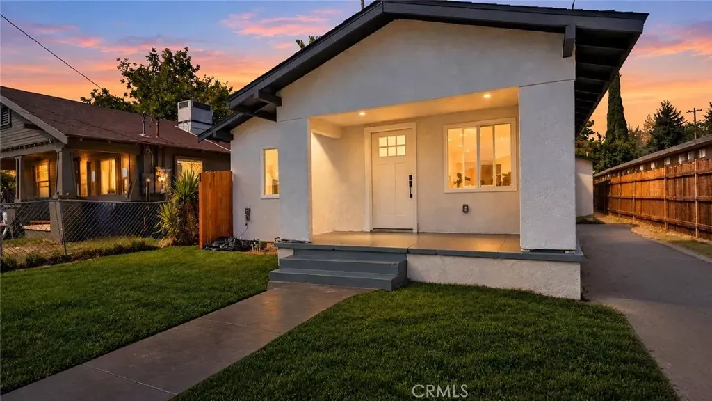 Property Photo:  354 W 13th  CA 92405 