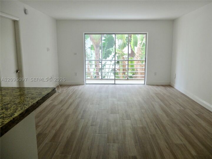 Property Photo:  2640 NE 135th St 218  FL 33181 
