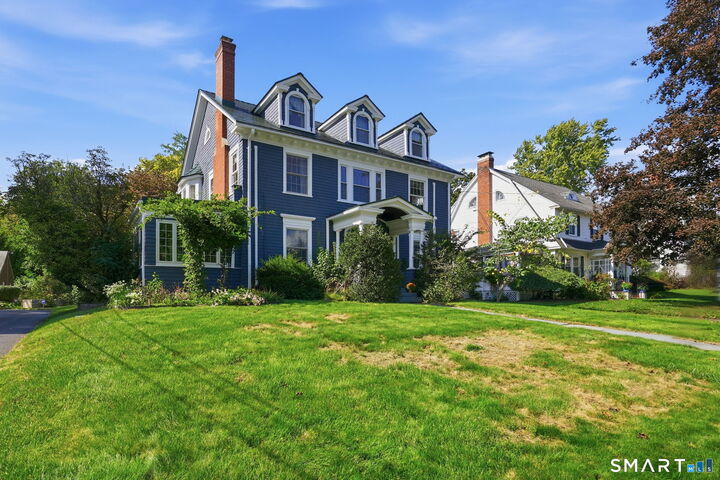 Property Photo:  15 Beverly Road  CT 06119 