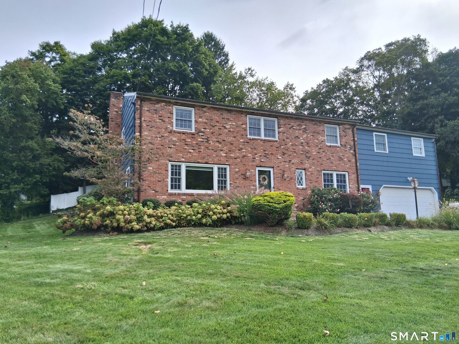 Property Photo: 100 Rolling Ridge Road CT 06518