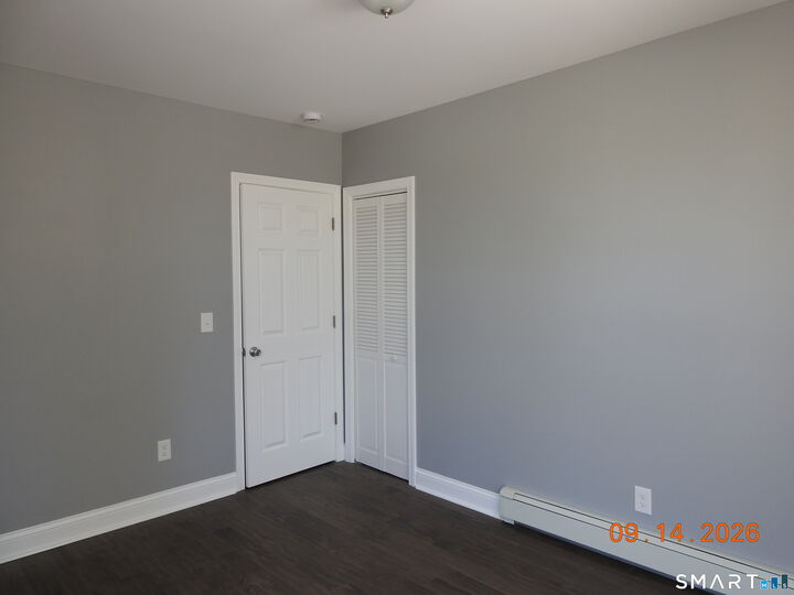 Property Photo: 1565 Chapel Street CT 06511
