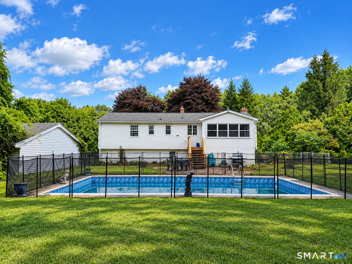 Property Photo: 23 Coach Circle CT 06095