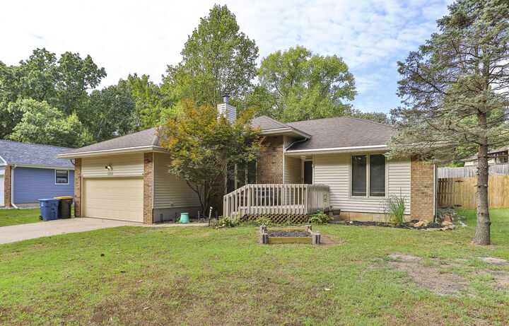 Property Photo:  5705 S Honeysuckle Lane  MO 65619 