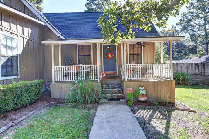 Property Photo: 312 Dechene GA 31757
