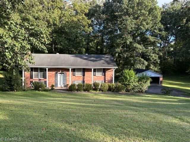 Property Photo:  1224 Mountain View Road  NC 28659 