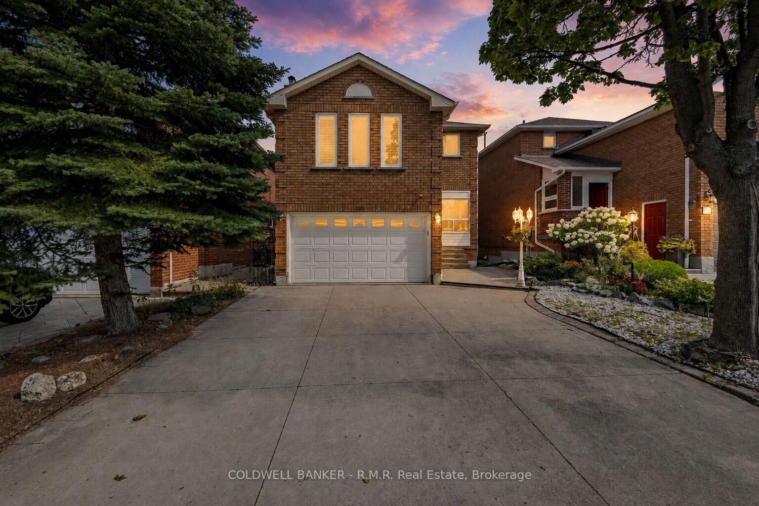Property Photo:  292 Ukraine Road  ON L5B 3W6 