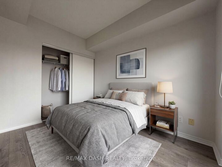Property Photo:  105 The Queensway Avenue 909  ON M6S 5B5 