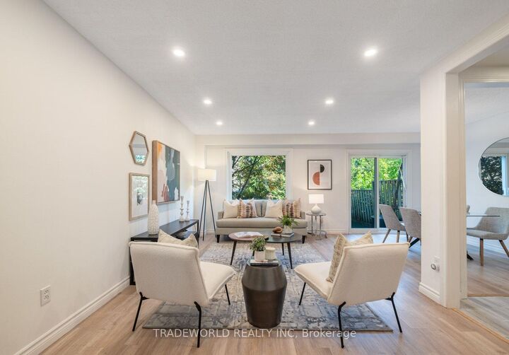 Property Photo:  60 Camelot Way  ON L3P 3W3 