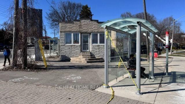 Property Photo:  104 Danforth Road  ON M1L 3W7 