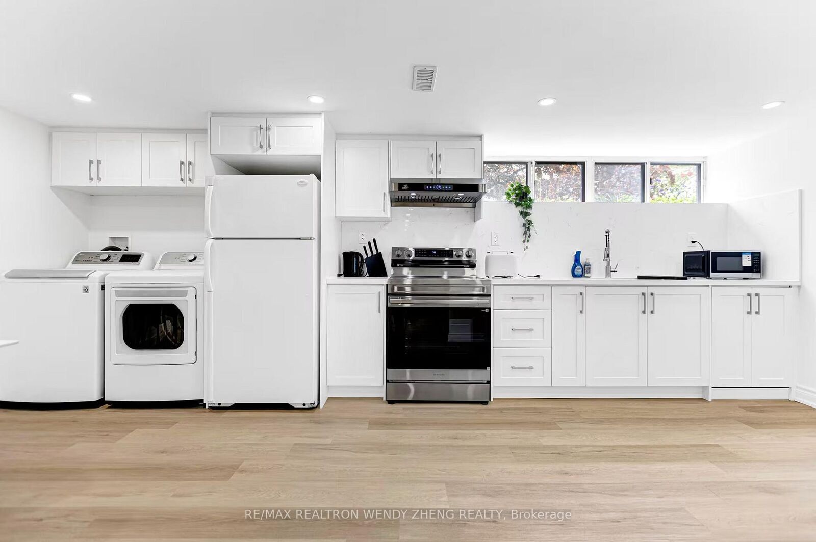 Property Photo:  36 Boarhill Drive Bsmt  ON M1S 2M3 