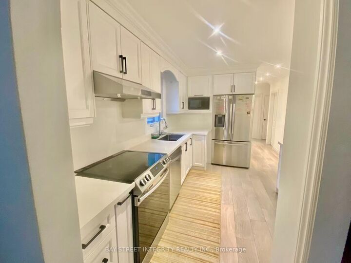 Property Photo:  15 Shandara Crescent  ON M1R 1G1 