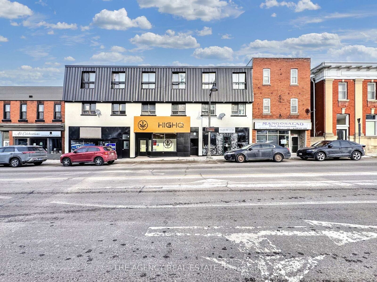Property Photo:  91 Thames Street S 203  ON N5C 2T2 
