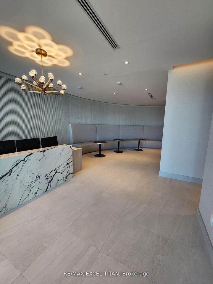 Property Photo:  20 Deans Drive W 518  ON M1L 0J7 