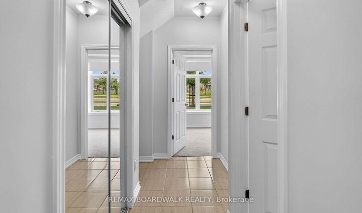 Property Photo:  1440 Hemlock Road  ON K1K 4B9 