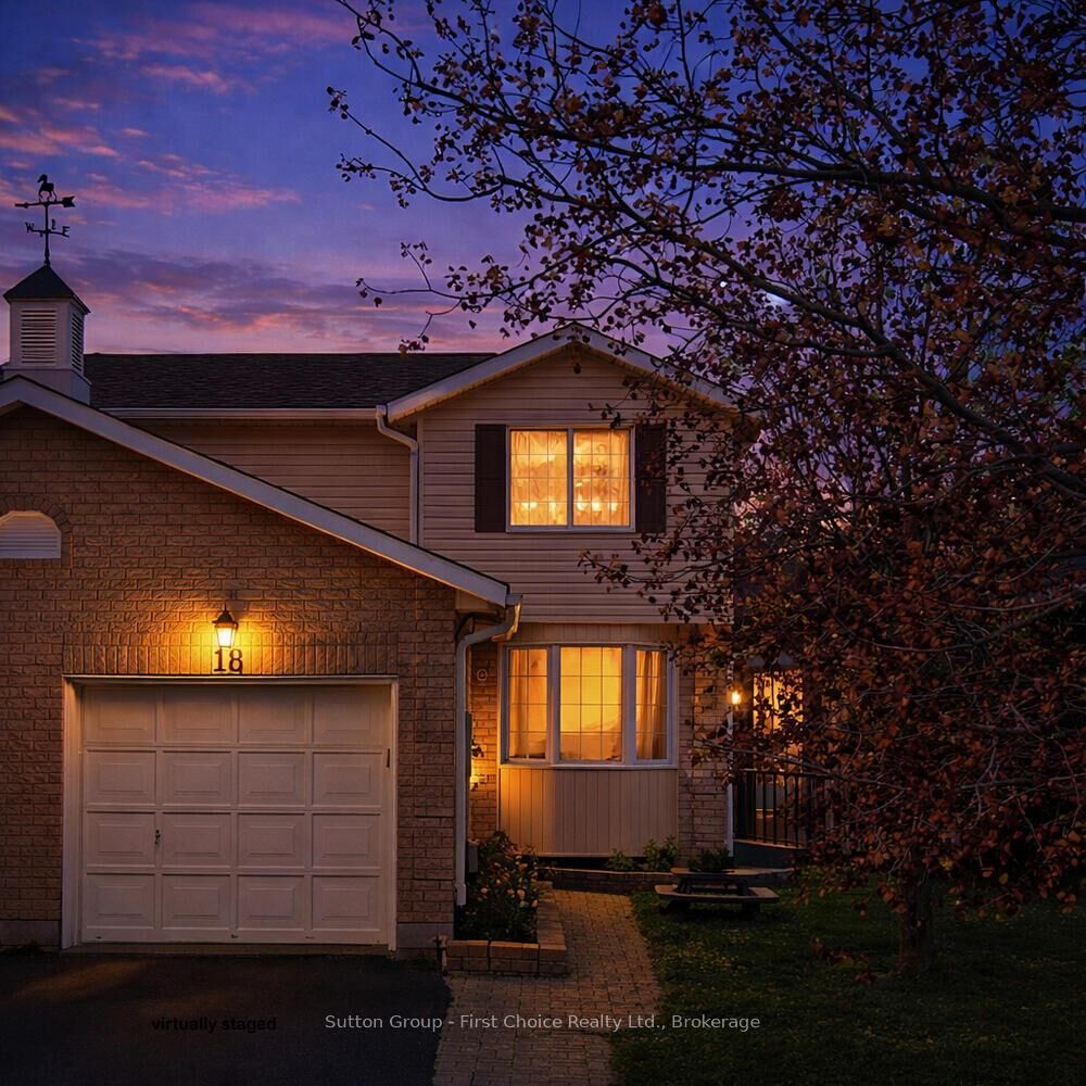 Property Photo:  18 Moderwell Street  ON N5A 7T9 