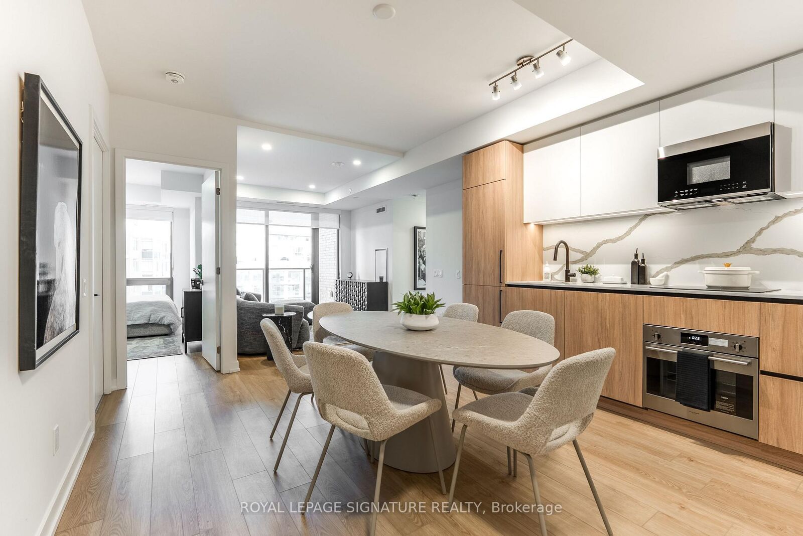Property Photo: 35 Parliament Street 608 ON M5A 0Z5