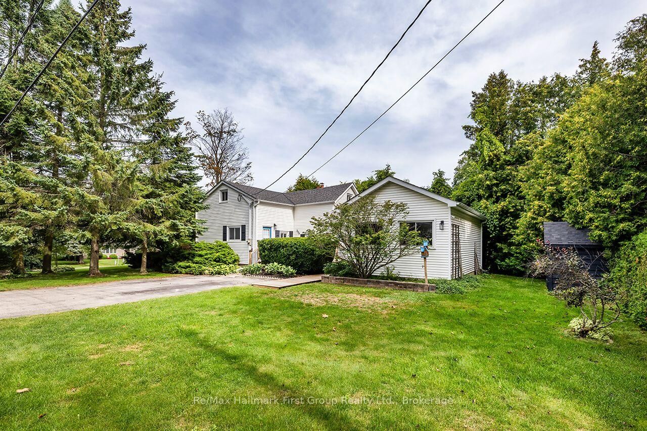 Property Photo:  359 Sexton Street  ON L9L 1E6 