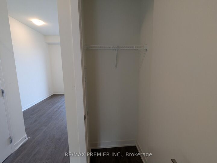 Property Photo:  9 Steckley House Lane 510  ON L4S 0N1 