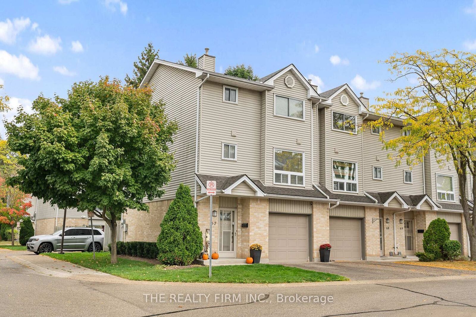Property Photo:  1990 Wavell Street 67  ON N5V 4N5 