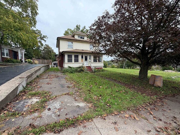 Property Photo:  4445 John Street  ON L2E 1A4 