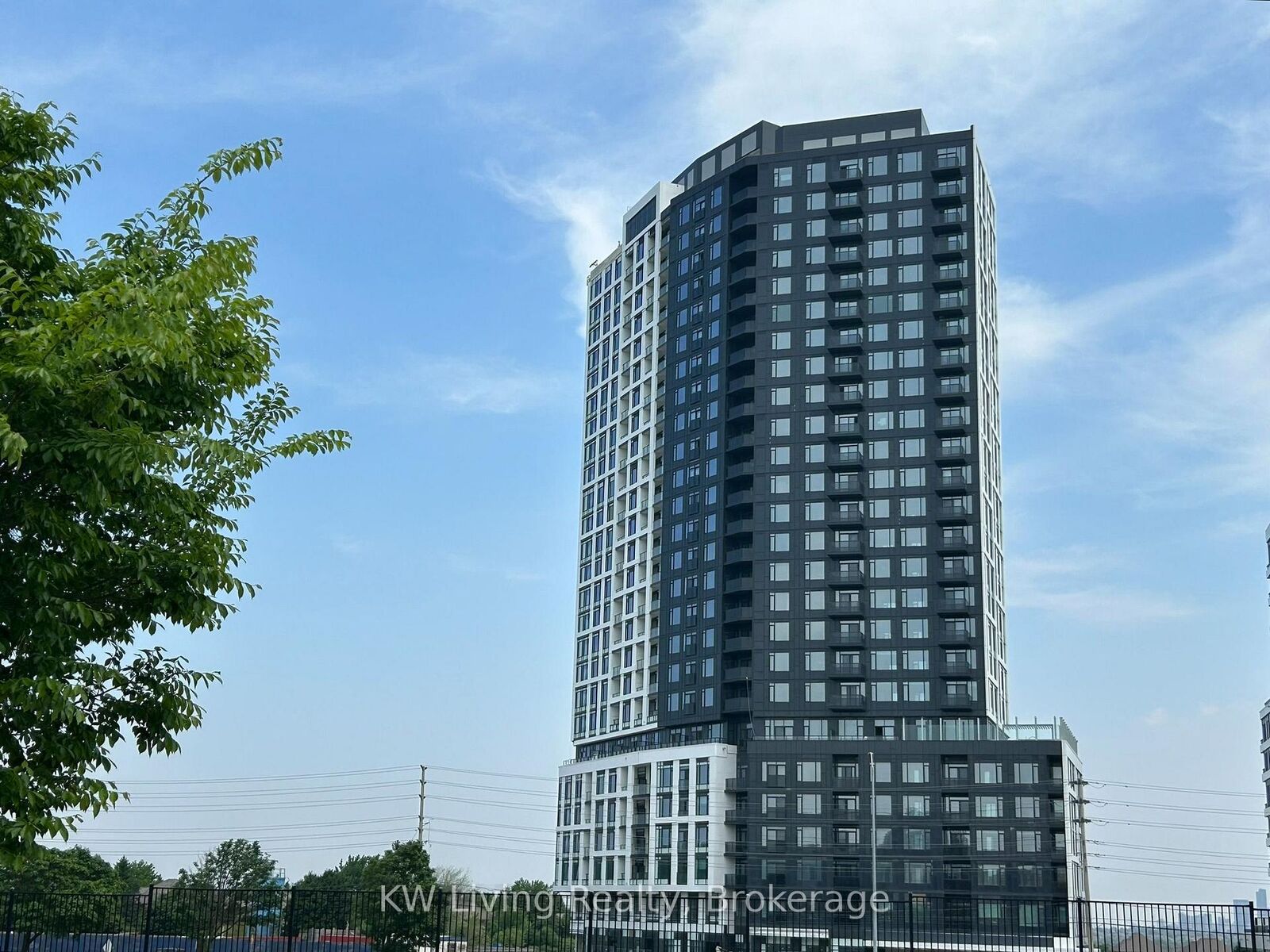 Property Photo:  2495 Eglinton Avenue W 603  ON L5M 2T2 