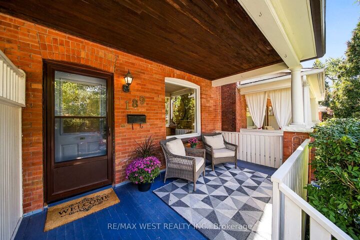 Property Photo:  189 Pacific Avenue  ON M6P 2P6 