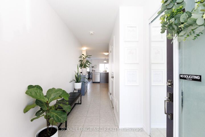 Property Photo:  7794 White Pine Crescent  ON L2H 3R4 