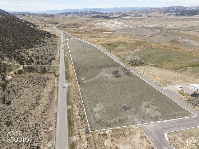 Property Photo: 1331 S Lowry Hill Rd UT 84642