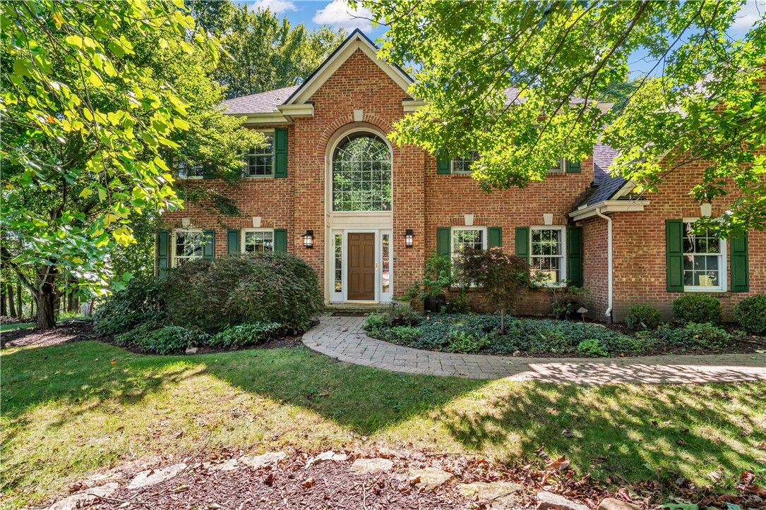 Property Photo:  102 Timberlee Drive  PA 16033 